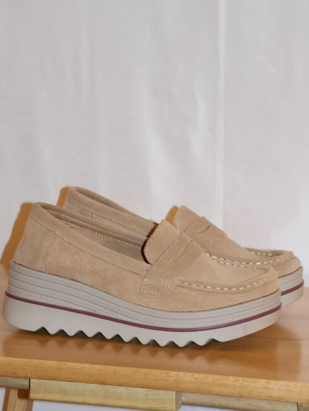 Ruiatoo Beige Slip-On Suede Platform Loafers.